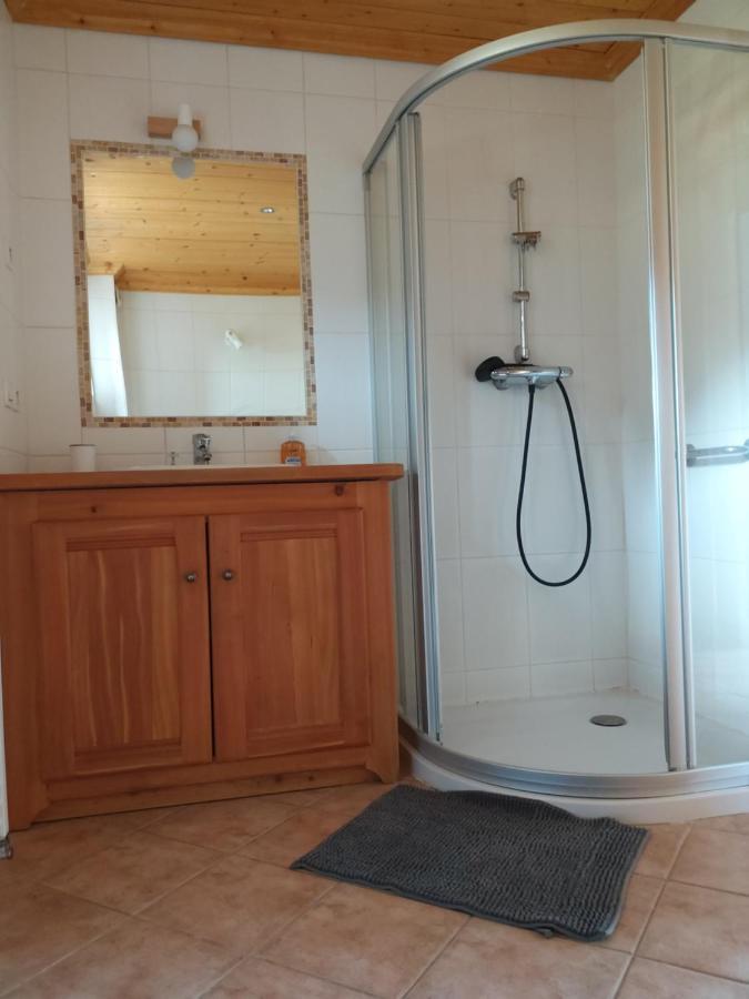 Tres Bel Appartement Dans Une Maison Avec Spa Seez Ngoại thất bức ảnh