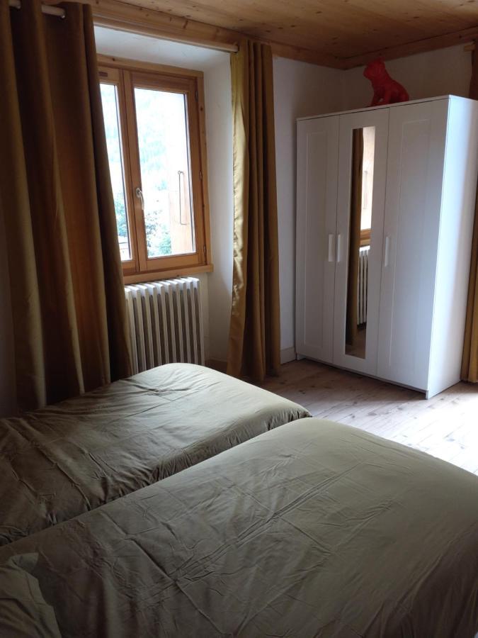 Tres Bel Appartement Dans Une Maison Avec Spa Seez Ngoại thất bức ảnh