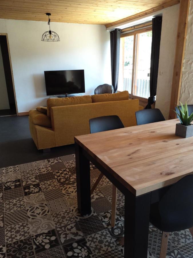 Tres Bel Appartement Dans Une Maison Avec Spa Seez Ngoại thất bức ảnh